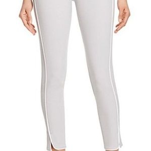NWT Hue Leggings Piped Polished Twill Skimmer Pant